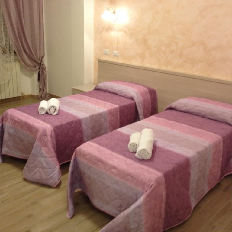 チビタベッキアCarillonアパートメント 部屋 写真